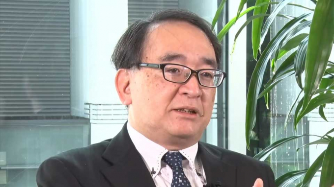 Chuyên gia kinh tế Viện Nghiên cứu Nomura, Takahide Kiuchi