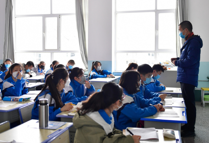 Học sinh cấp 2 và 3 ở Trung Quốc cũng dự kiến sẽ quay đi học trở lại bắt đầu từ tuần tới. Ảnh: Chinadaily