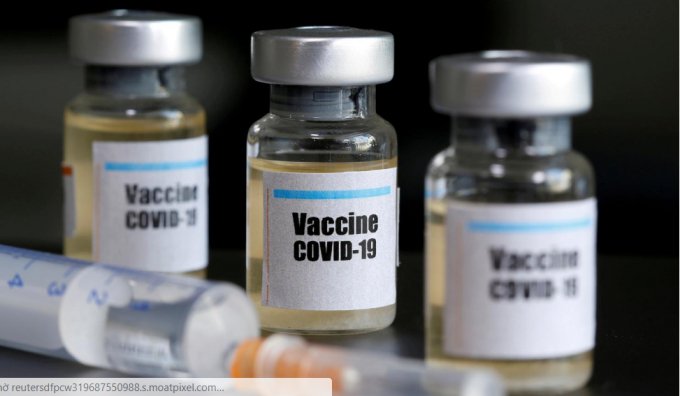 Hiện vẫn chưa có nhà sản xuất nào nghiên cứu thành công vacxin đặc trị coronavirus. Ảnh: Reuters