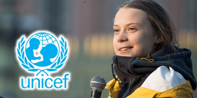 Thiếu nữ tuổi teen người Thụy Điển phát biểu tại chiến dịch bảo vệ trẻ em của Unicef. Ảnh: MAURO UJETTO
