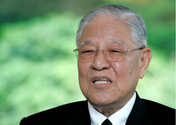 Cố lãnh đạo Lý Đăng Huy được coi là 'cha đẻ của nền dân chủ' ở Đài Loan. Ảnh: Reuters