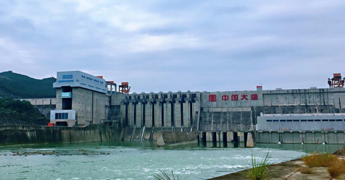 Trạm thủy điện Tingzikou ở huyện Quảng Nguyên, tỉnh Tứ Xuyên. Ảnh: Chinadaily