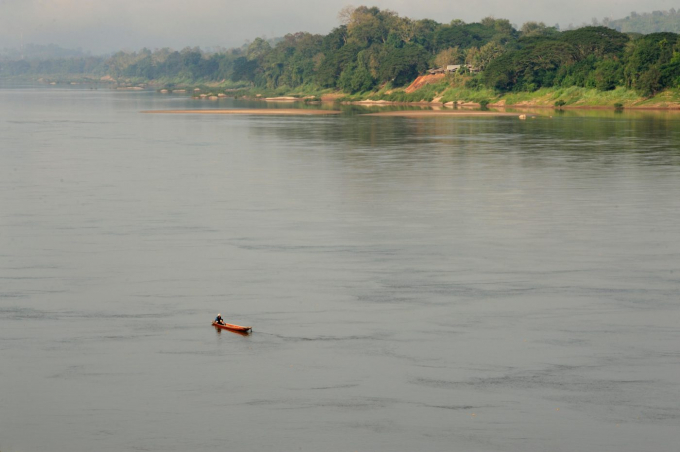 Sông Mekong đoạn chảy qua Chiang Khan, Thái Lan. Ảnh: Alamy