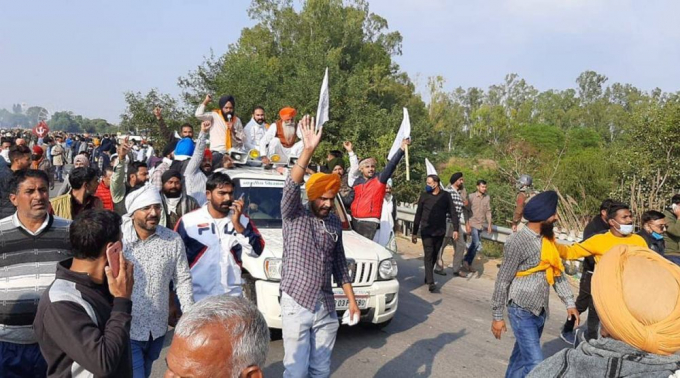 Cuộc biểu tình của nông dân Ấn Độ ở bang miền nam Andhra Pradesh hôm thứ Bảy. Ảnh: AP