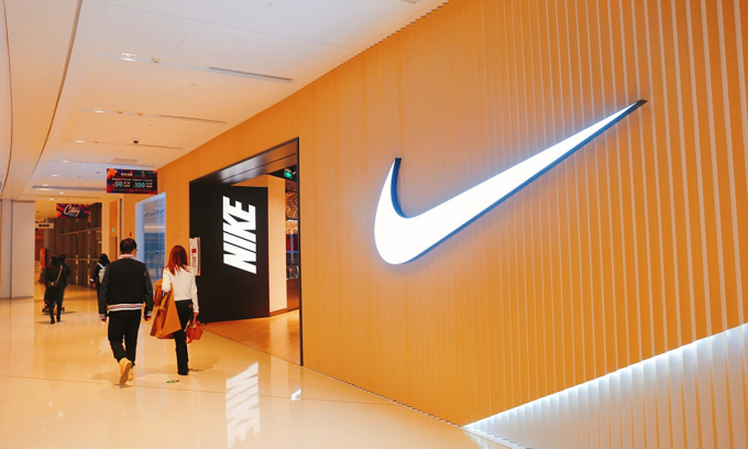 Sau H&M của Thụy Điển, đến lượt các gã khổng lồ thời trang và giày dép của phương Tây như Nike và Adidas bị người Trung Quốc tuyên bố tẩy chay. Ảnh: CND