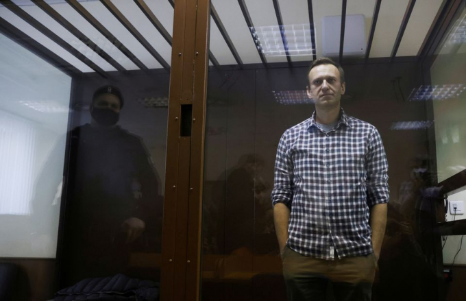 Nhà lãnh đạo đối lập Nga Alexei Navalny tại  phiên tòa ở thủ đô Moscow  ngày 20 tháng 2 năm 2021. Ảnh: Reuters