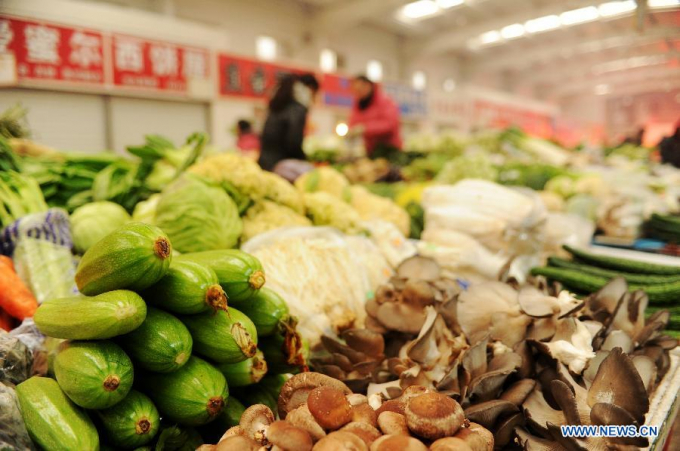 Giá rau củ nói riêng và nông sản nói chung tại thị Trung Quốc đã tăng 1,9% so với tuần trước. Ảnh: THX