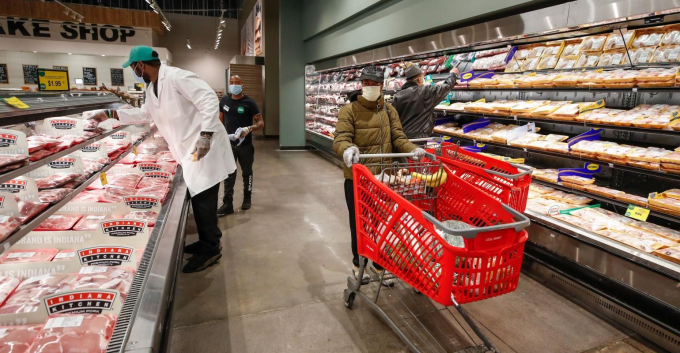 PANDEMIC PROFITEERING? White House report questions high profits from meat processing companies while farmers are losing money and consumers are paying higher prices at the grocery store. Photo: FP