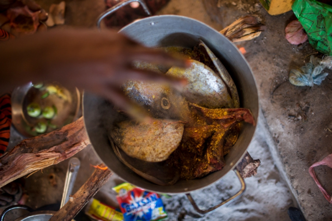 The mission of Codex Alimentarius is to protect the health of consumers and ensure fair practices in food trade, boosting countries’ economies and farmers’ livelihoods. Photo: FAO