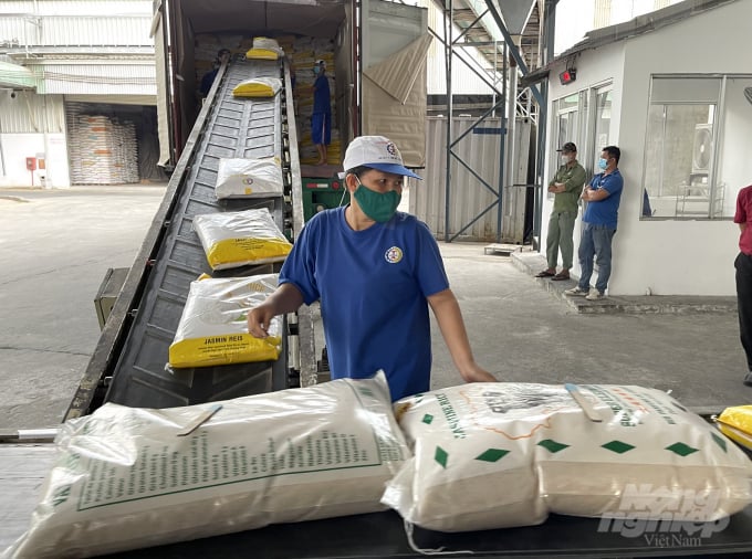 Tính từ đầu năm đến nay, đây là lần thứ hai Công ty Trung An trúng thầu bán gạo cho thị trường Hàn Quốc. Ảnh: HĐ.