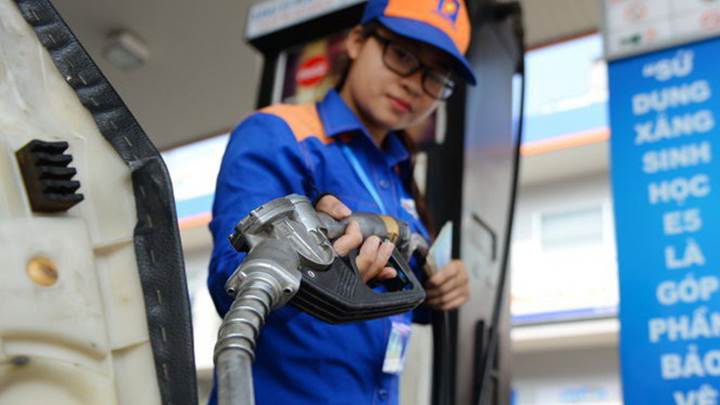 Giá xăng dầu trong nước lần thứ 3 liên tiếp tăng