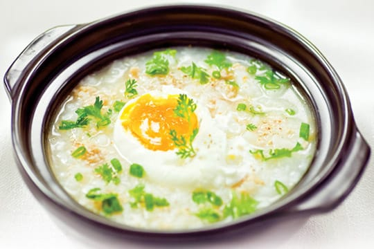 Món ngon mỗi ngày - Hướng dẫn chi tiết cách làm món Cháo trứng thịt bằm