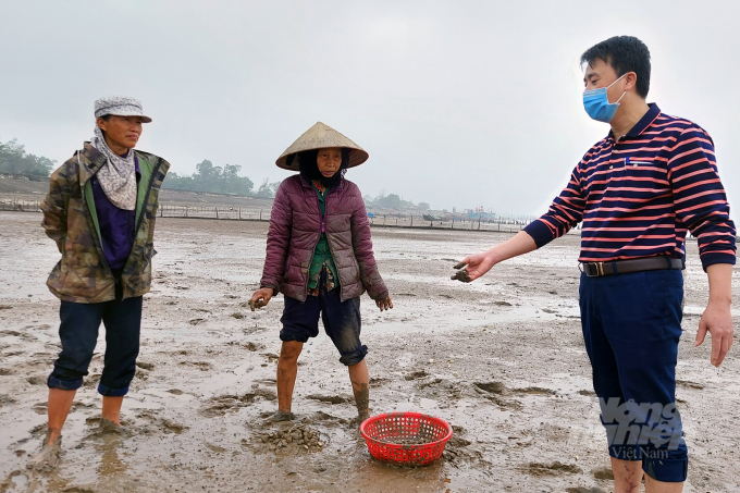 Tuy nhiên, diện tích nuôi trồng thủy sản tăng nhanh cũng mang đến nhiều hệ lụy về môi trường cần được giải quyết. Ảnh: Võ Dũng. 