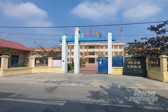 Trường Tiểu học thị trấn Nga Sơn, nơi có đến 23 khoản thu cho năm học 2021-2022. Ảnh: VD.