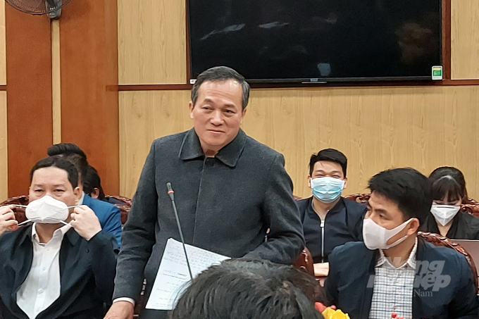 Ông Trịnh Hữu Hùng, Giám đốc Sở Y tế Thanh Hóa khẳng định không nhận tiền 'lại quả' của Công ty CP Công nghệ Việt Á. Ảnh: VD.