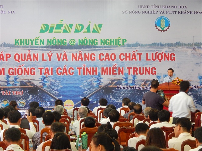 16-40-28_hon-200-nguoi-nuoi-trong-thuy-sn-cu-8-tinh-mien-trung-thm-du-dien-dn