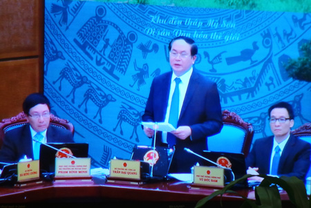 Bộ trưởng Công an Trần Đại Quang phát biểu tại hội nghị trực tuyến Chính phủ với các địa phương.