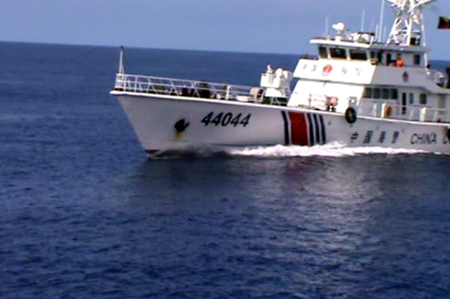 Tàu Hải cảnh Trung Quốc chuyển hướng đâm thẳng vào tàu Cảnh sát biển Việt Nam