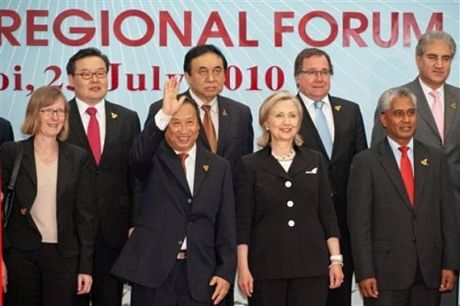 Hillary Clinton và 4 lần tới Việt Nam