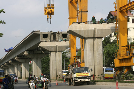 Dự án đường sắt Cát Linh - Hà Đông dự kiến hoàn thành vào cuối năm 2015