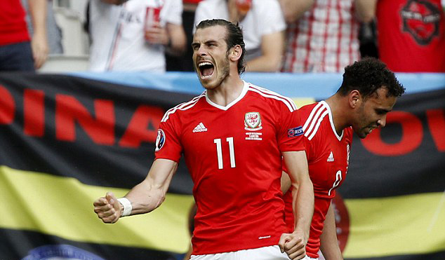 Gareth Bale hiện có đến 3 bàn, nhưng nguy cơ bị loại sau vòng tứ kết cùng Xứ Wales lại khá cao
