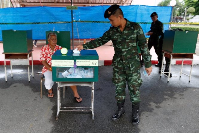 Đa số cử tri Thái Lan chấp nhận hiến pháp mới 