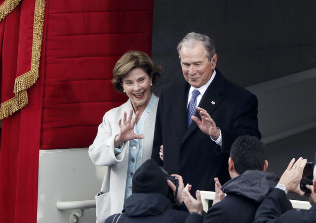 Cựu Tổng thống George W Bush và phu nhân cũng là những khách mời tại lễ nhậm chức của tỷ phú Trump
