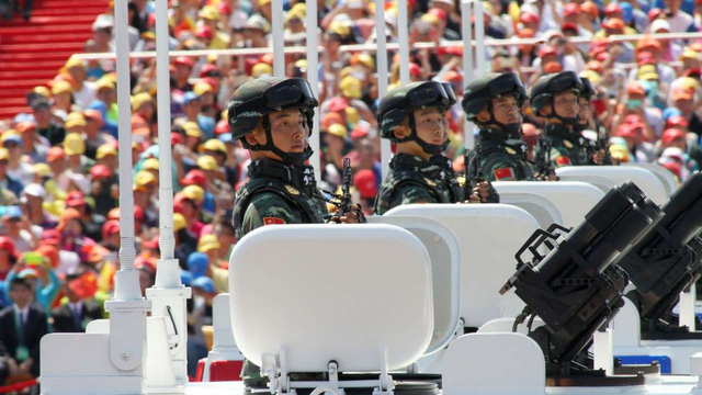 Các binh lính tham gia diễu binh tại Bắc Kinh, Trung Quốc năm 2015 (Ảnh: SCMP)