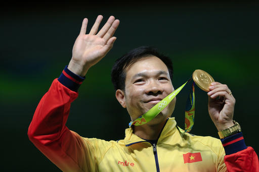 Vận động viên Hoàng Xuân Vinh đạt huy chương vàng và bạc ở Olympic Rio 2016