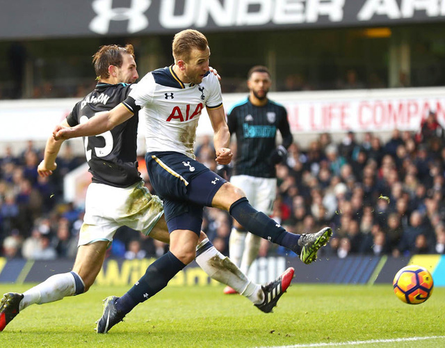 Harry Kane lập hat-trick trong chiến thắng 4-0 của Tottenham trước West Brom