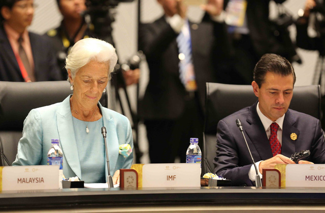   Tổng Giám đốc Quỹ Tiền tệ quốc tế (IMF) Christine Lagarde (trái) và Tổng thống Mexico Enrique Peña Nieto. (Ảnh: Ban tổ chức APEC Việt Nam 2017)  