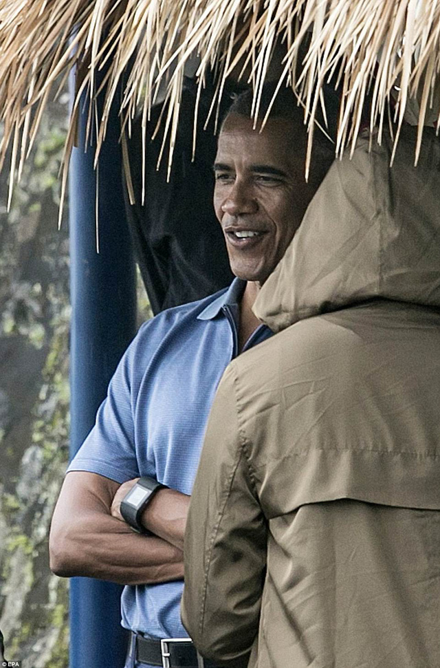 Ông Obama và gia đình đang có kỳ nghỉ kéo dài 10 ngày tại Indonesia (Ảnh: EPA)