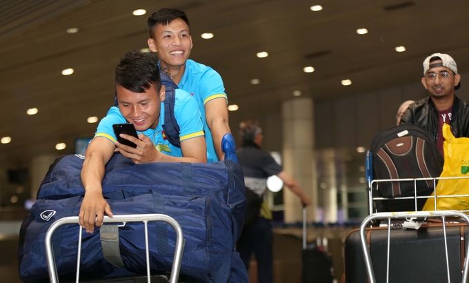 U22 Việt Nam đổ bộ xuống Kuala Lumpur, bắt đầu chiến dịch SEA Games 29