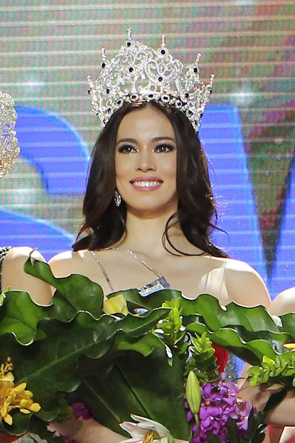 Vẻ nóng bỏng của tân Hoa hậu Thế giới Philippines