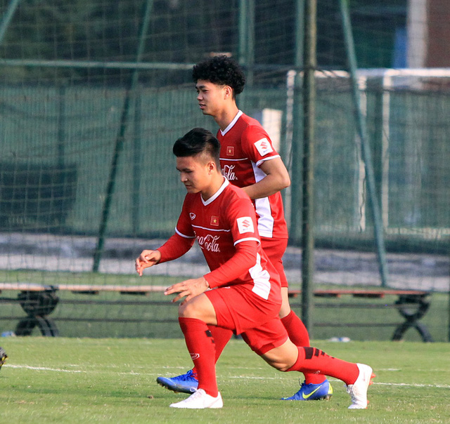 Quang Hải trở lại tập luyện cùng đội tuyển Việt Nam - Ảnh 9.