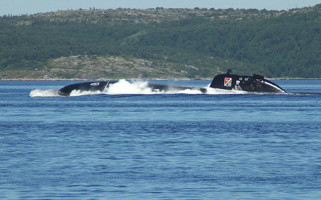 Tàu ngầm chạy bằng năng lượng hạt nhân Daniil Moskovsky thuộc Hạm đội phương Bắc.