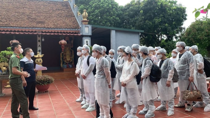 Phát hiện 20 người Trung Quốc nhập cảnh trái phép, lưu trú tại Ân Thi, Hưng Yên. Ảnh: CAHY.
