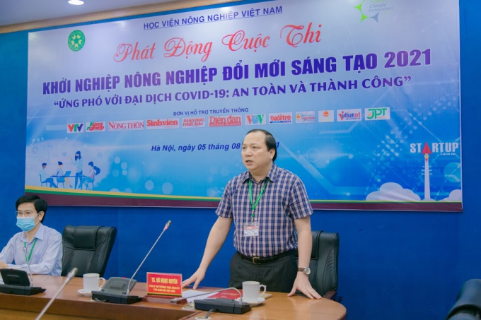 Ban tổ chức phát động Cuộc thi 'Khởi nghiệp Nông nghiệp đổi mới sáng tạo 2021' ngày 5/8/2021. Ảnh: HVNN.