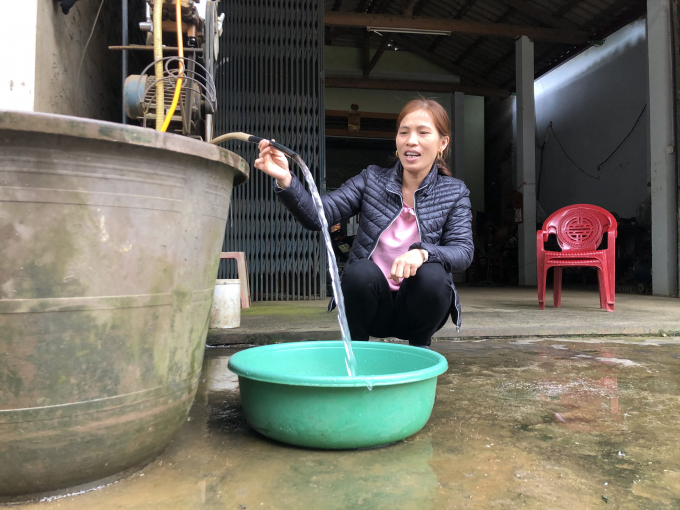 Những người dân ở vùng cao Lào Cai được sử dụng nước hợp vệ sinh. Ảnh: H.Đ