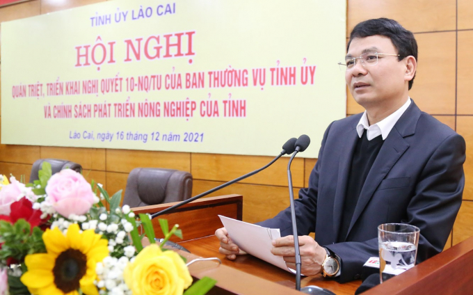 Ủy viên Trung ương Đảng, Bí thư Tỉnh uỷ Lào Cai Đặng Xuân Phong phát biểu tại hội nghị. Ảnh: V.Vinh