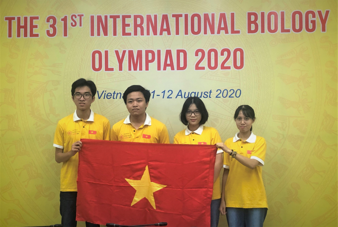 4 thí sinh Việt Nam dự thi Olympic Sinh học quốc tế năm 2020 đều đoạt giải.