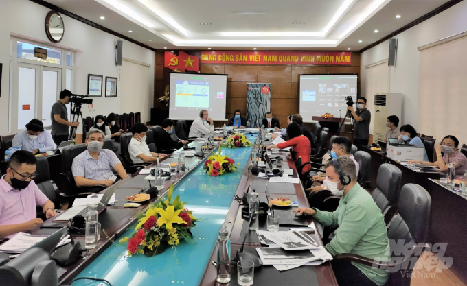 Diễn đàn trực tuyến phát triển ngành nuôi biển quy mô công nghiệp của Việt Nam chiều ngày 21/5. Ảnh: Phạm Hiếu.