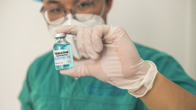 Đối với những vacxin Tổ chức Y tế Thế giới chưa cấp phép nhưng đã được các nước cấp phép sử dụng thì khi có đơn vị nào tiếp cận được, Bộ Y tế cũng tiến hành cấp phép ngay.