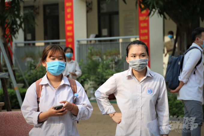 Thành phố Hà Nội yêu cầu Sở Y tế ưu tiên xét nghiệm sàng lọc cho lực lượng cán bộ coi thi tại 10 địa bàn. Ảnh: Phạm Hiếu.