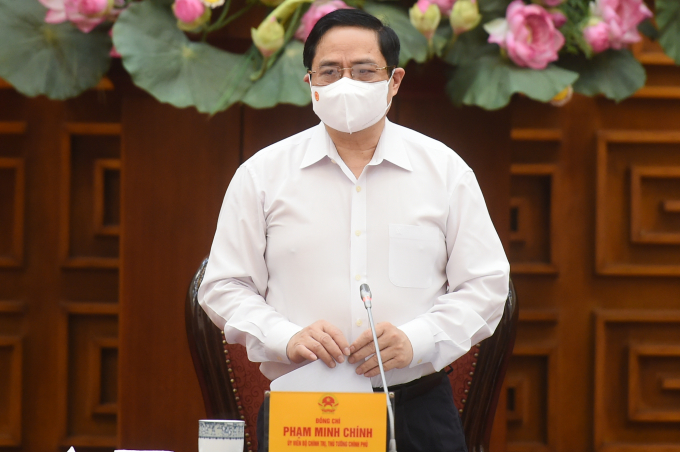 Thủ tướng Phạm Minh Chính chỉ đạo kiểm tra, làm rõ thông tin 'tiêm vacxin không cần đăng ký'. Ảnh: VGP.