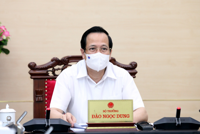 Bộ trưởng Đào Ngọc Dung thẳng thắn chỉ ra sự chậm trễ trong việc triển khai chính sách tại một số địa phương.