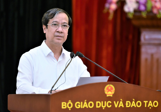 Bộ trưởng Nguyễn Kim Sơn: Bộ GD-ĐT đã chỉ đạo ráo riết về việc mở cửa trường học.