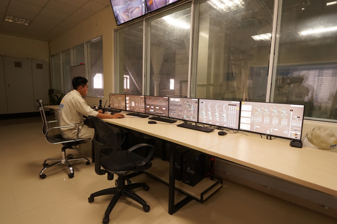Phòng điều khiển nhà máy sản xuất thức ăn chăn nuôi Mavin bằng phần mềm SCADA.