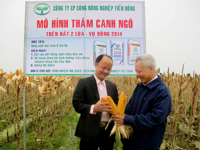 Tổng Giám đốc Nguyễn Hồng Phong chia sẻ, Tiến Nông thấy hạnh phúc vui khi chứng kiến niềm vui của người nông dân Việt Nam. Ảnh: Từ Nguyên.
