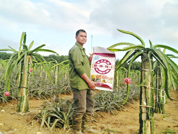 Anh Quách Văn Bảy, huyện Thạch Thành, tỉnh Thanh Hóa là 1 trong số 100 nông dân tiêu biểu trong cộng đồng Tiến Nông. Ảnh: Từ Nguyên.
